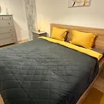 Art Apartment