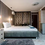 Mavie Apartment Boutique