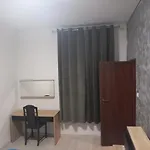 Apartament 2 Camere, Super Dragut Si Spatios, Zona Linistita, 100 Metrii De Calea Victoriei