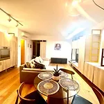 Charming Aviatiei Residence