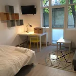 Relaxing Apartment And Great Location