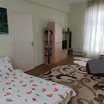 Lovely Apartament In Bucharest, Baba Novac Area