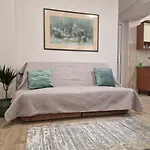 Laroka House Beautiful Apartment Universitate Center