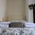 Lovely City Center Apartment - Free Minibar