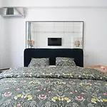 Beautiful Apartment In Old City