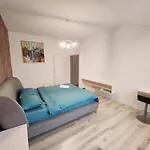 Rosetti Gold Grand Apartments