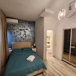 Ultra Grand Apartments 4-Bedrooms Piata Rosetti