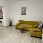 Triumf Apartment