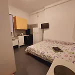 Mini Studio Aproape De Centru