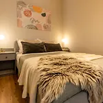 Urban Haven: 2Br Apartment In Bucharest Center
