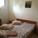Vila 2