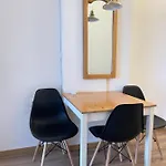 Super Central And Homey Studio Bucharest