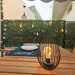 Downtown Hidden Garden With Jacuzzi In Bucharest