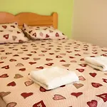Studio Moghioros Rezidence 2