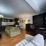 Herastrau Apartments 3 Camere Self Check-In