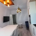 Modern 1Br Apartment With Wifi, Parking And Self Check In