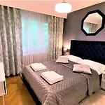 Arc De Triomphe Blissboutique
