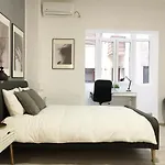 Perfect Home: Cozy 2Br Apt & Balcony