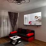 Crisshome1