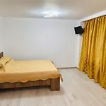 Modern Studio Near The Old Town Center, Subway, Park And Mall