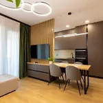 Elegant 2 Bedroom Retreat