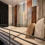 Discover Comfort: Charming & Spacious Apartment In The Old Town
