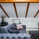 The Cozy Retreat