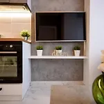 Central Apartments Near Cismigiu - Where Style Meets City Convenience