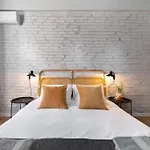 Old City Apartment - Self Check-In