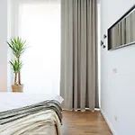 Central 6 Apartment - New Building & Parking