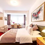 Bucur Accommodation