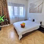 Global Downtown Apartments - Universitate - Calea Victoriei