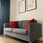 Deluxe Central Apartment