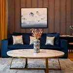One Verdi Park Exclusive Apartments - Panoramic View & Private Parking