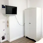 Central Studio Flat