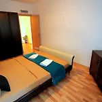 Cataleya Suites Aparthotel