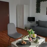Victoria Avenue Apartments