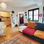 Old Town Bohemian Studio With Garden View Balcony
