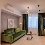 Chanttal Luxury - Boutique