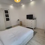 Rosetti Apartment