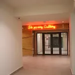 Pearl Rin Grand Apartment