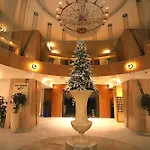 Pearl Rin Grand Apartment