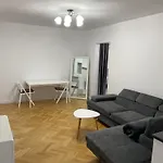 Luxury Apartament In Victoriei Bulevard