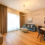 One Verdi Park Exclusive Apartments - Panoramic View & Private Parking
