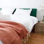 Charming Escape - Old Town - Pet Friendly