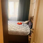 Apartament 16