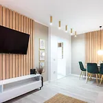 Prestige Apartament With View Magheru