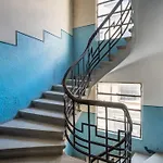 Exquisite Art Deco 2Br Apartment Prime Location