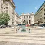 Oasis On Calea Victoriei