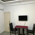 Stefan Cel Mare-Central Room
